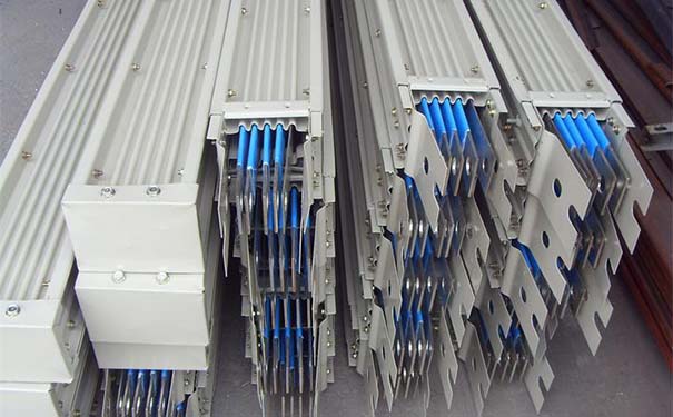 空氣型母線槽 空氣型母線槽